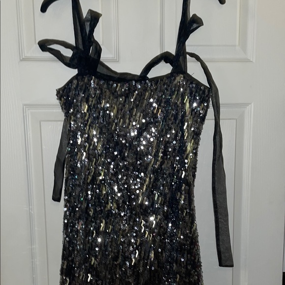 Lulus Dresses & Skirts - Lulu's Black Sequin Dress